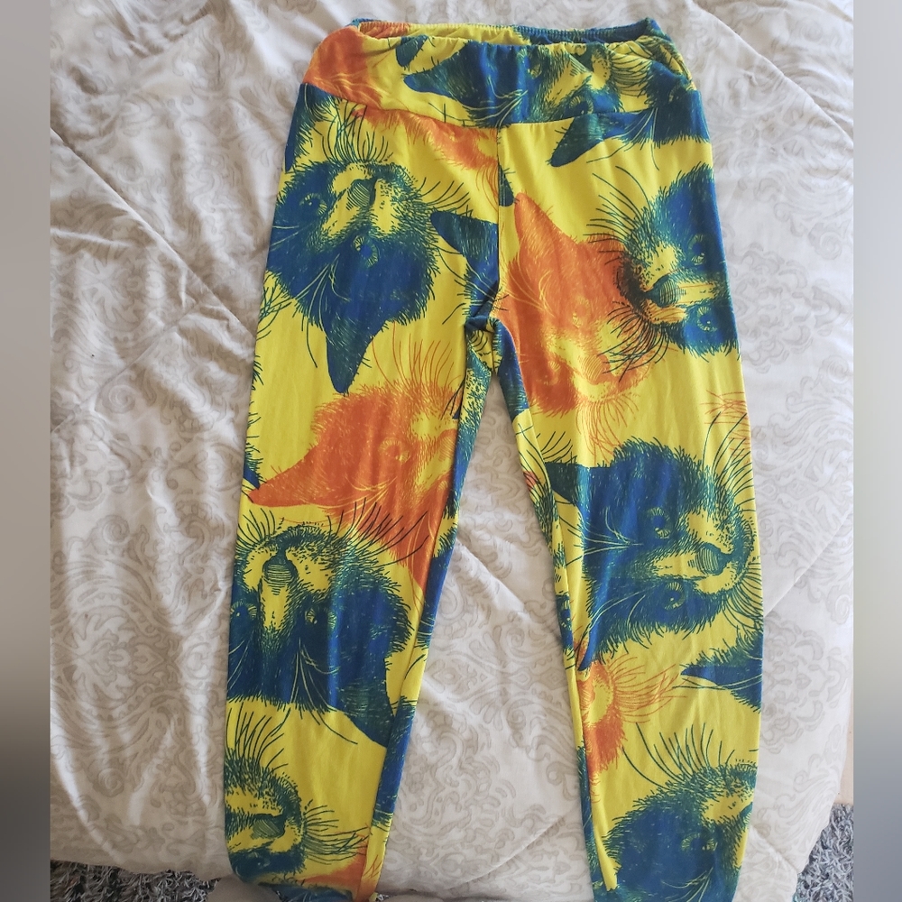 Cat print leggings